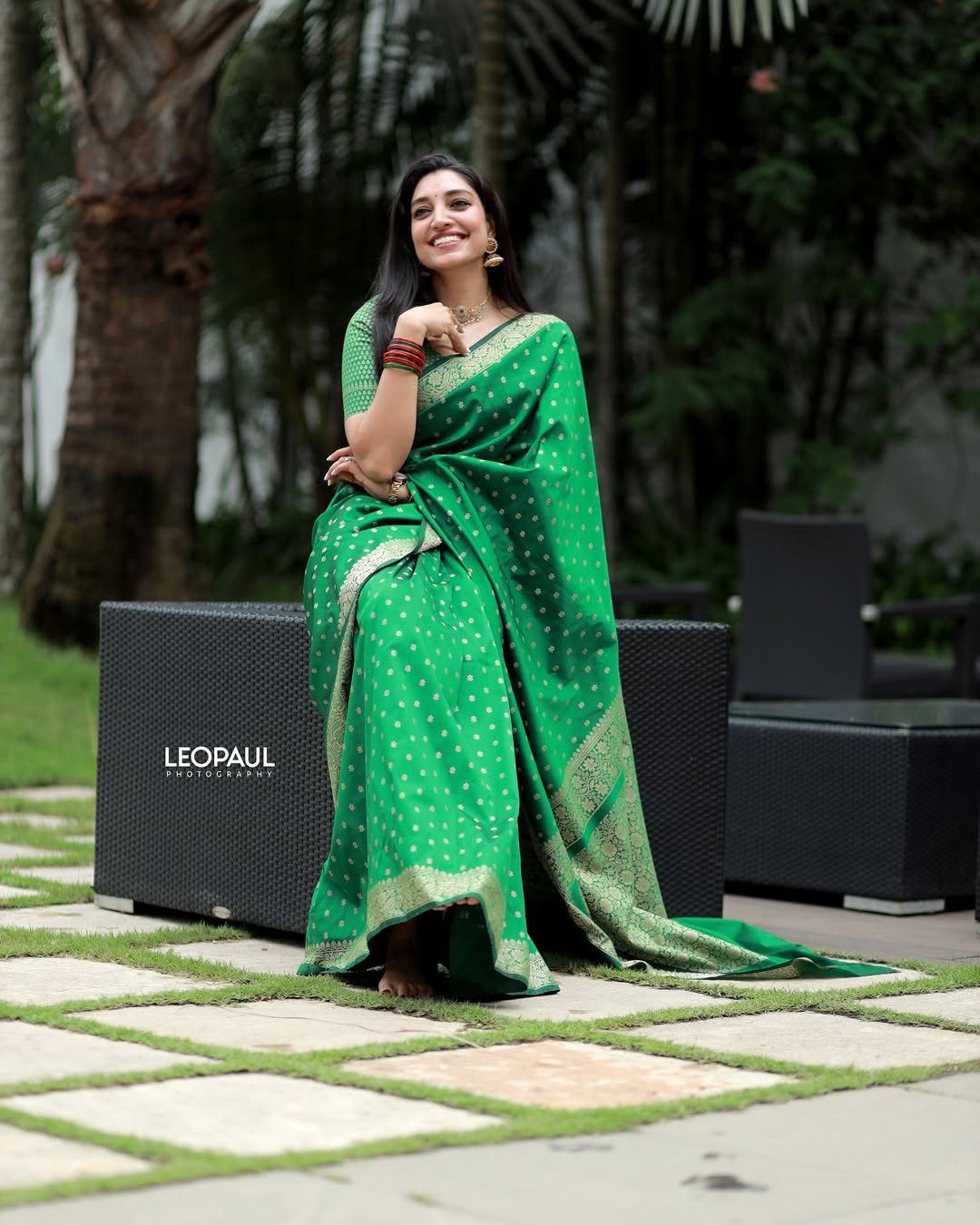 Ritu green - image 3